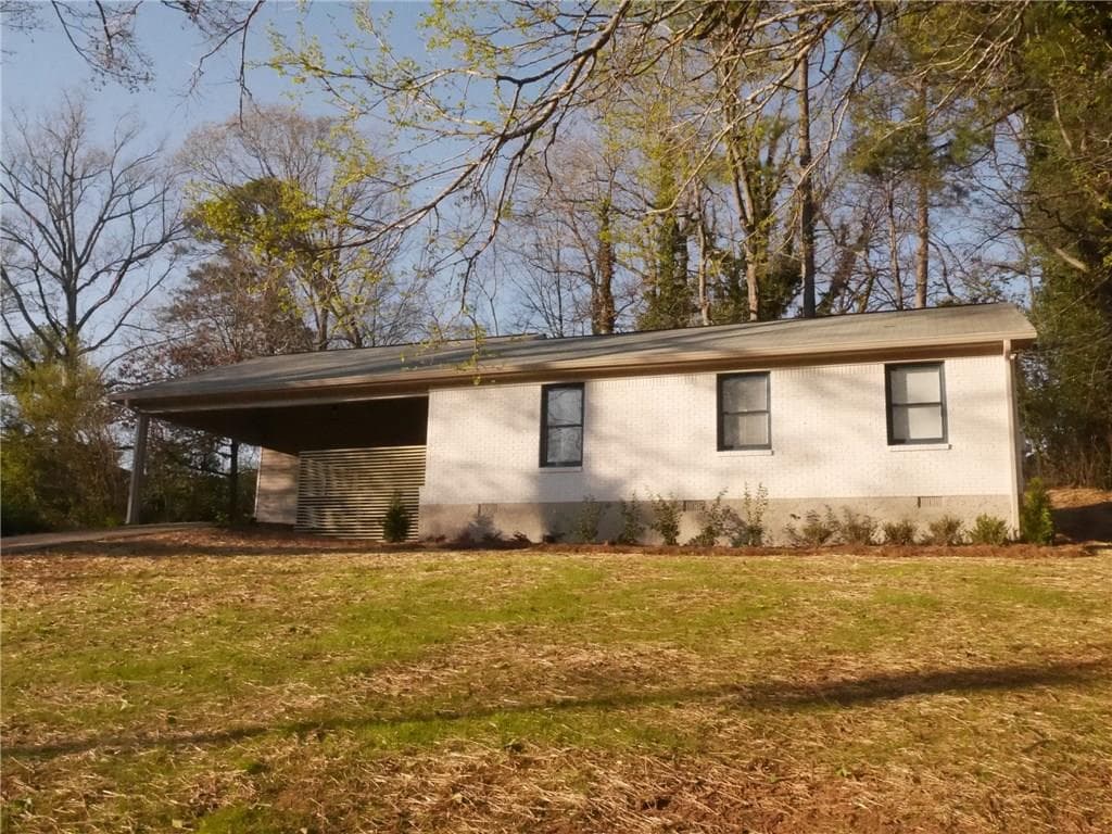 3 bedroom, 1,325 sq ft single family residence sold at 2776 Zane Grey Drive, Atlanta, GA 30316