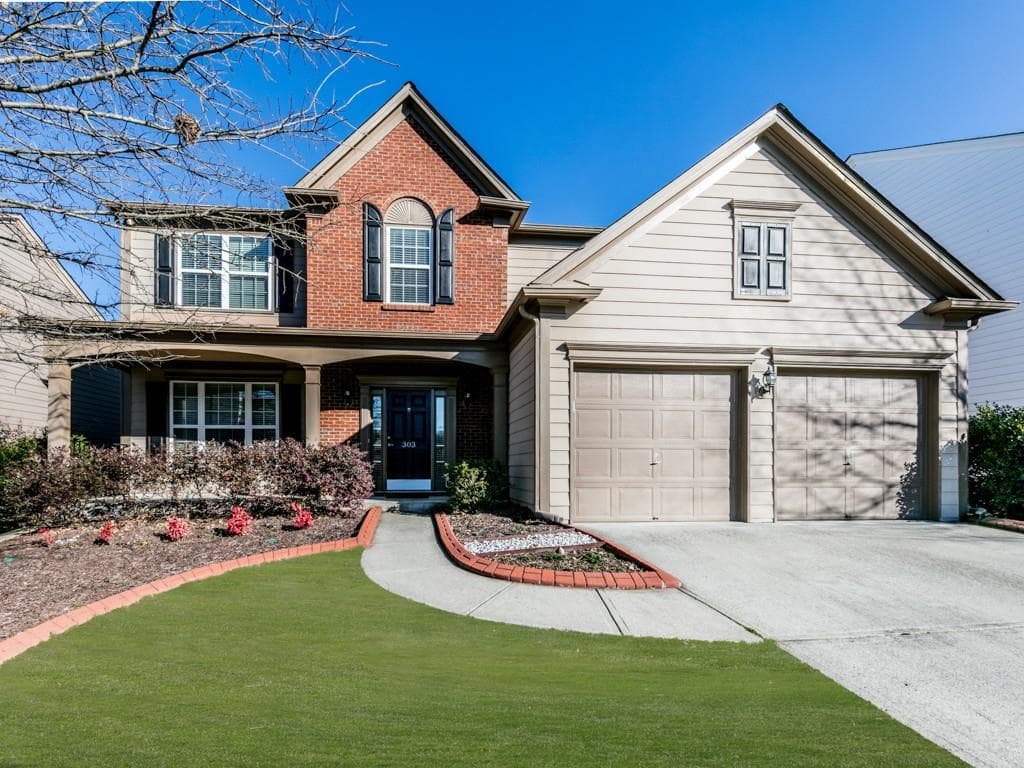 4 bedroom, 2,421 sq ft single family residence sold at 303 Annazanes Place, Woodstock, GA 30188
