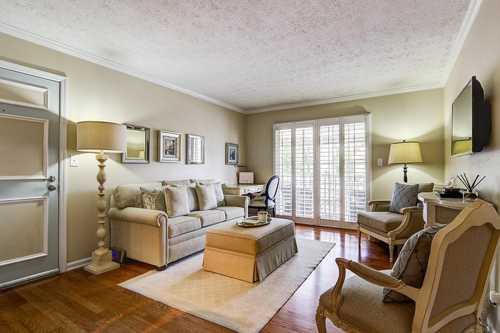 1 bedroom, 625 sq ft condominium sold at 3135 Seven Pines Court 307, Atlanta, GA 30339