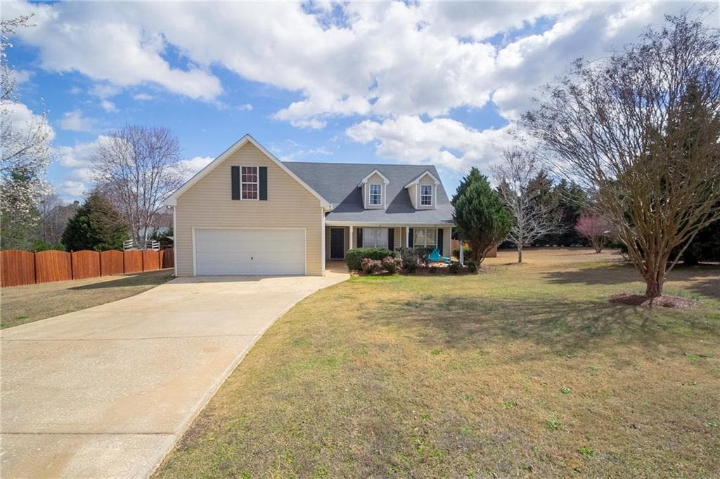 4240 Elmhurst Lane, Cumming, GA 30028 — most recent listing photo