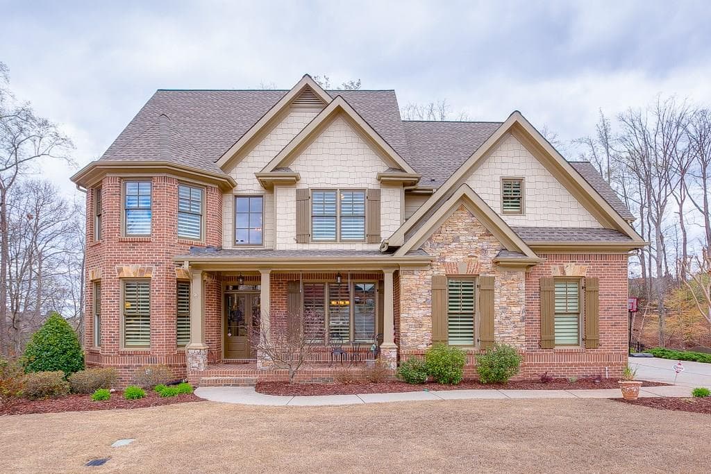 6 bedroom, 4,052 sq ft single family residence sold at 2321 Hopehaven Way, Hoschton, GA 30548