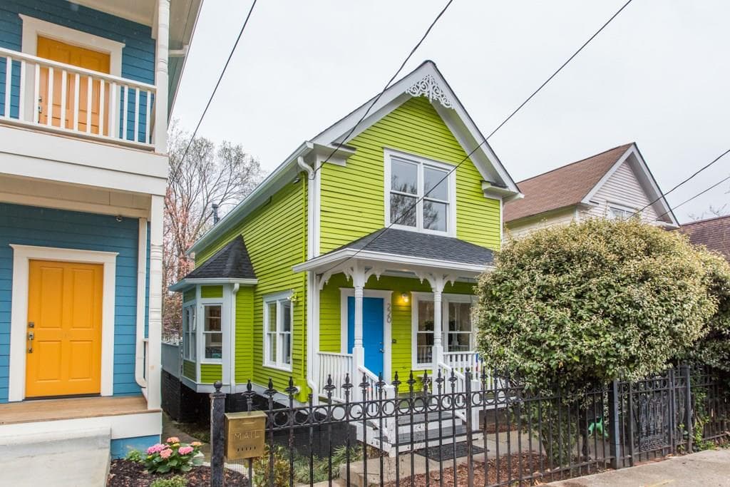 3 bedroom, 1,324 sq ft single family residence sold at 220 Berean Avenue, Atlanta, GA 30316