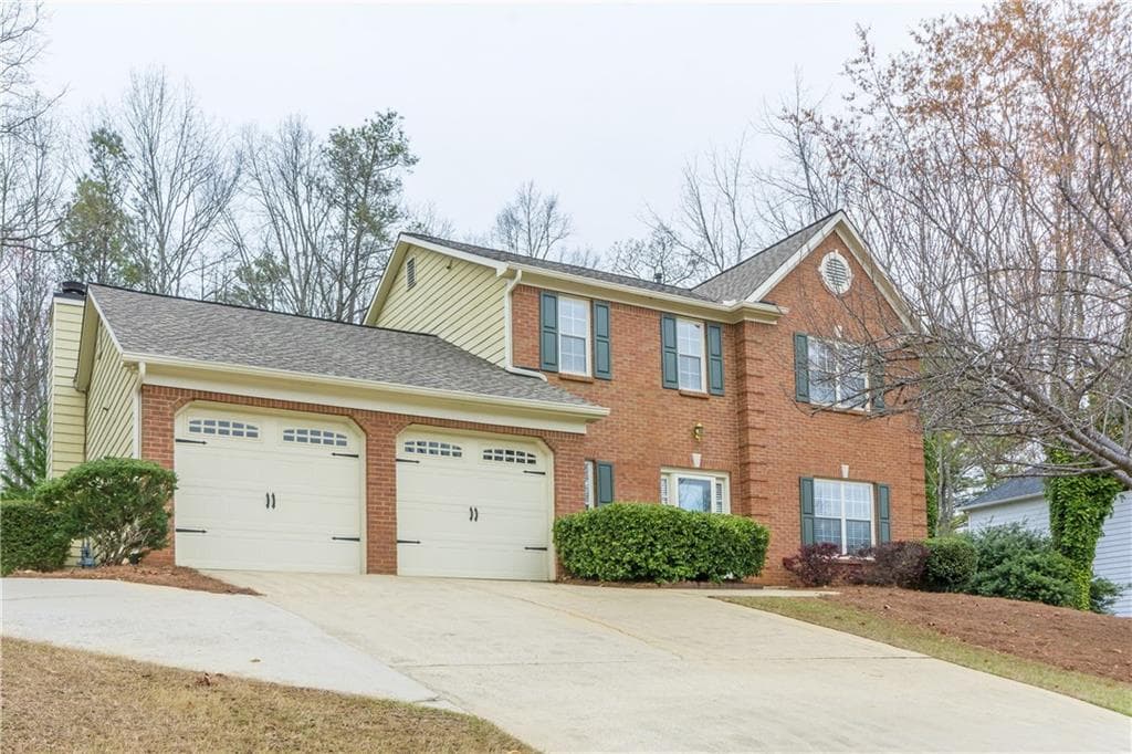 3 bedroom, 1,972 sq ft single family residence sold at 1305 Martinique Court, Atlanta, GA 30331