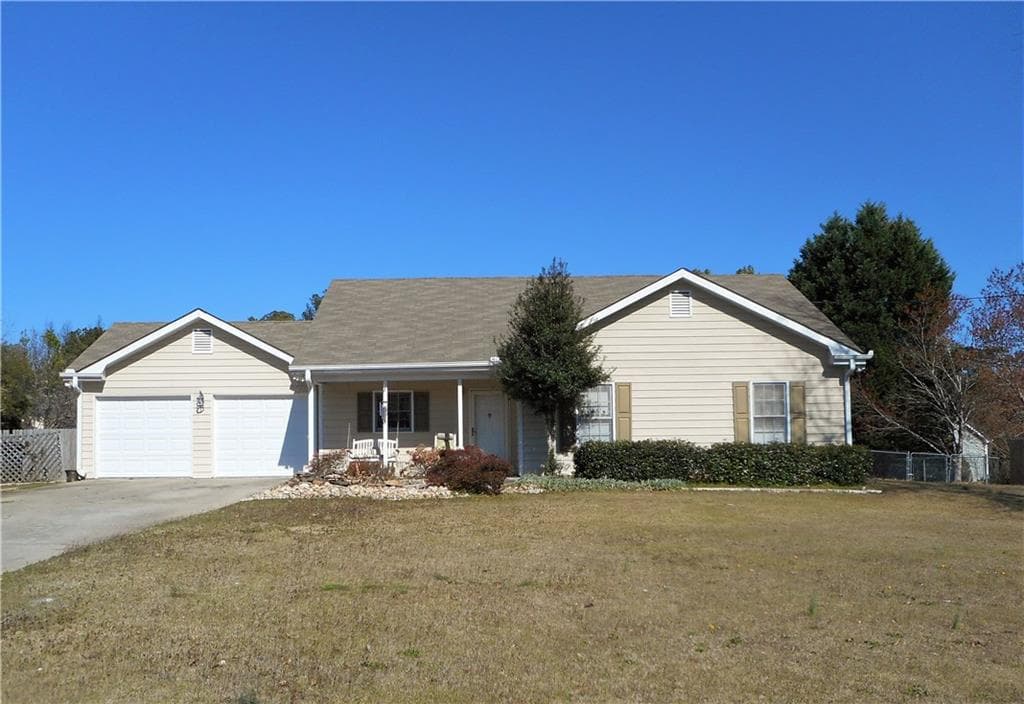 4 bedroom single family residence sold at 3570 Thrush Court, Loganville, GA 30052