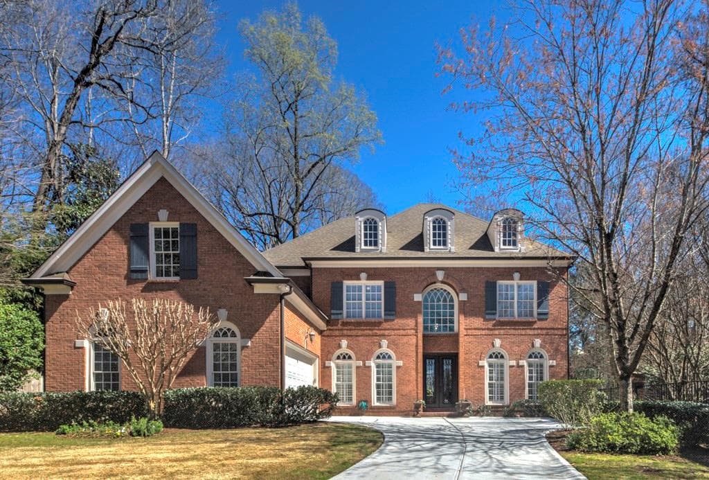 5 bedroom, 5,754 sq ft single family residence sold at 1043 Mill Overlook, Brookhaven, GA 30319
