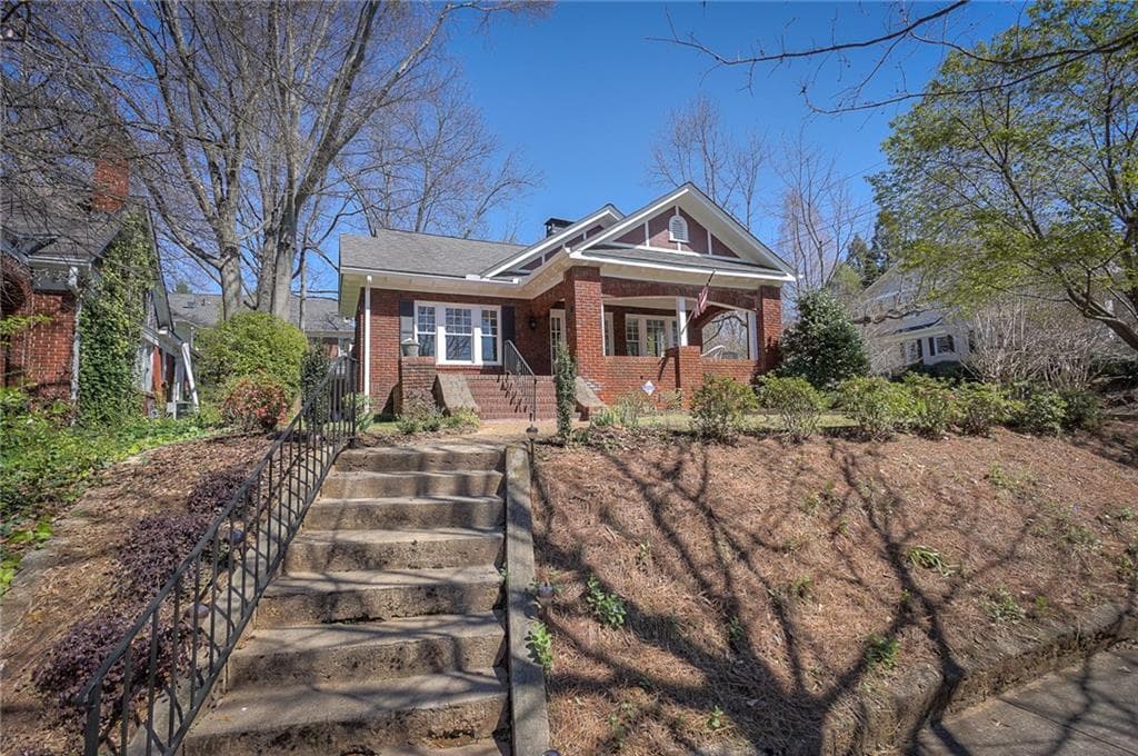 3 bedroom, 1,752 sq ft single family residence sold at 1287 N Morningside Drive, Atlanta, GA 30306