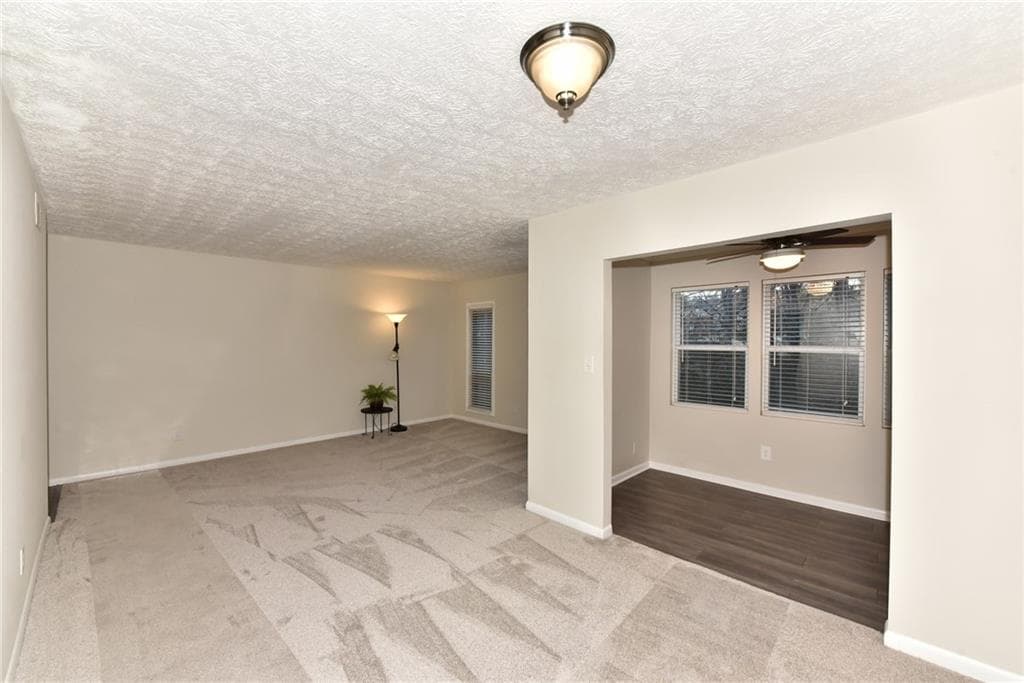 1 bedroom, 748 sq ft condominium sold at 5155 Roswell Road 5, Sandy Springs, GA 30342