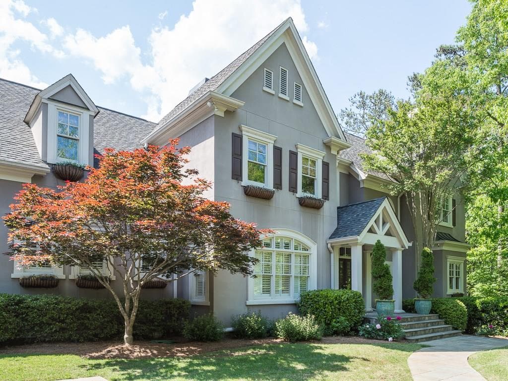 6 bedroom, 5,943 sq ft single family residence sold at 4150 Harris Trail, Atlanta, GA 30327