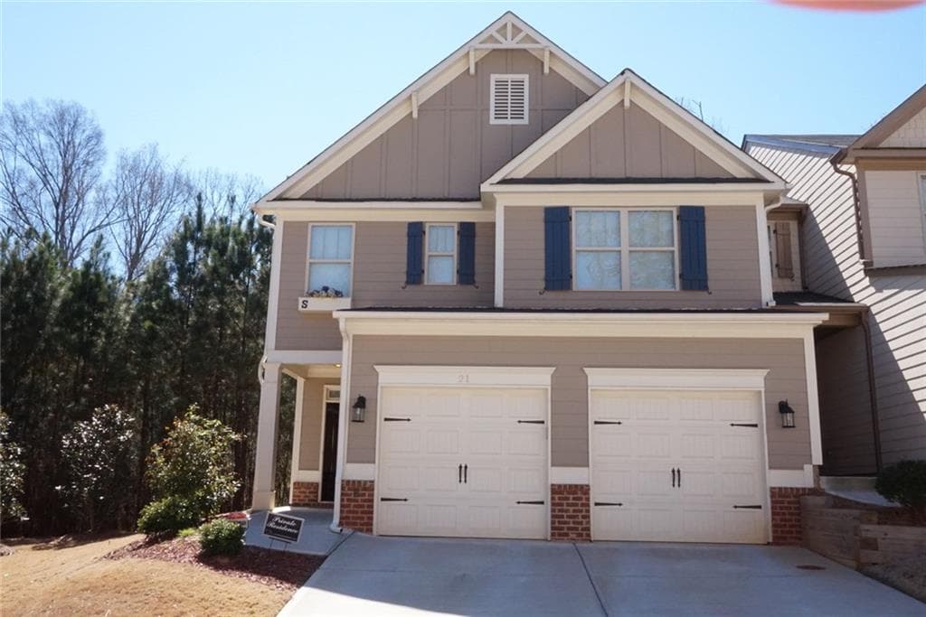 3 bedroom, 2,230 sq ft townhouse sold at 21 Grampian Way 6, Marietta, GA 30008