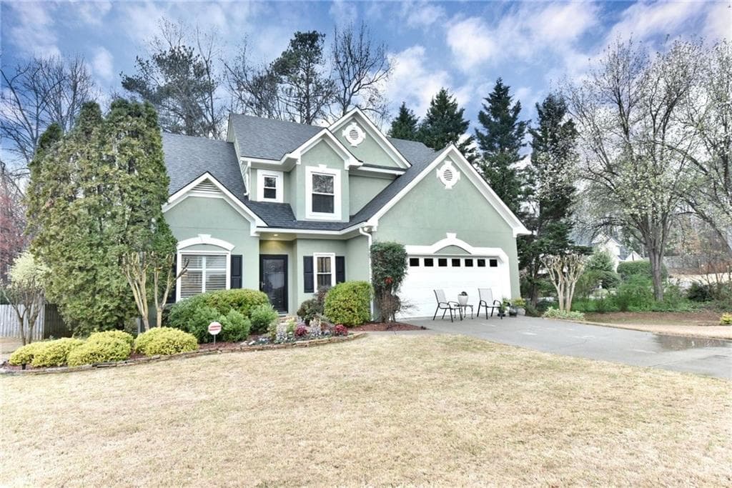 2905 Ivey Oaks Lane, Roswell, GA 30076 — most recent listing photo