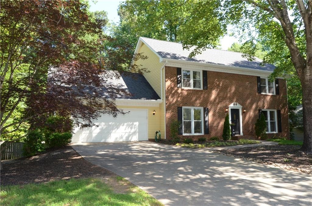 255 Sassafras Road, Roswell, GA 30076 — most recent listing photo