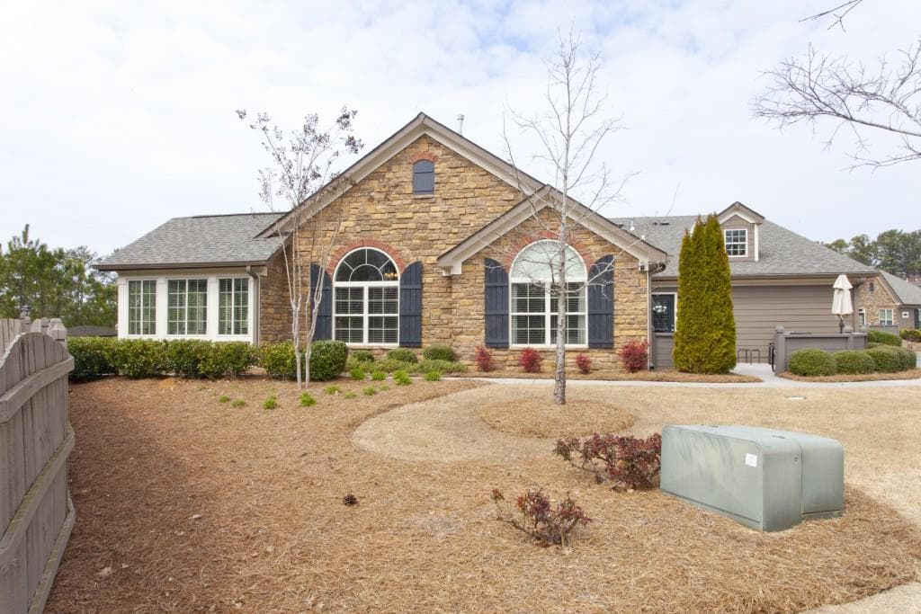 335 Ridge Hill Circle 4, Marietta, GA 30064 — most recent listing photo