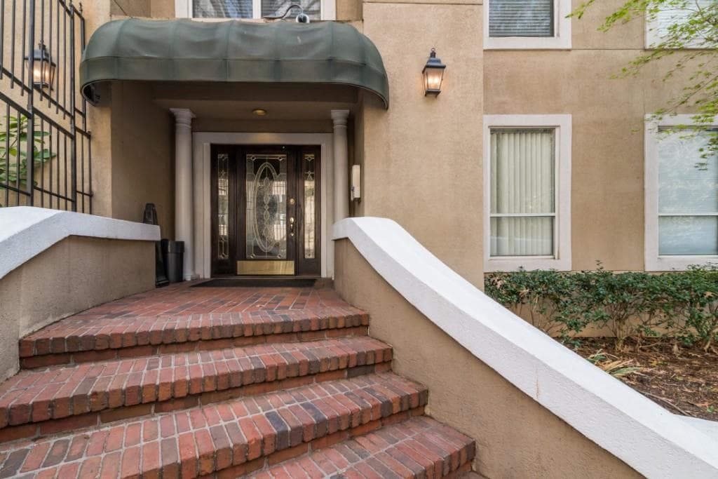 244 13th Street 315, Atlanta, GA 30309 — most recent listing photo