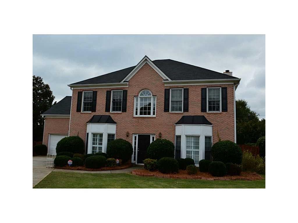 4 bedroom single family residence sold at 3050 Lauren Court, Roswell, GA 30075
