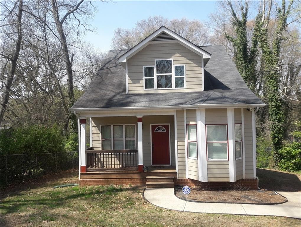 4 bedroom, 1,948 sq ft single family residence sold at 2009 Meador Avenue, Atlanta, GA 30315
