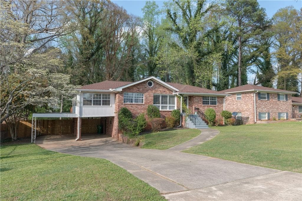 3296 Betty Circle, Decatur, GA 30032 — most recent listing photo