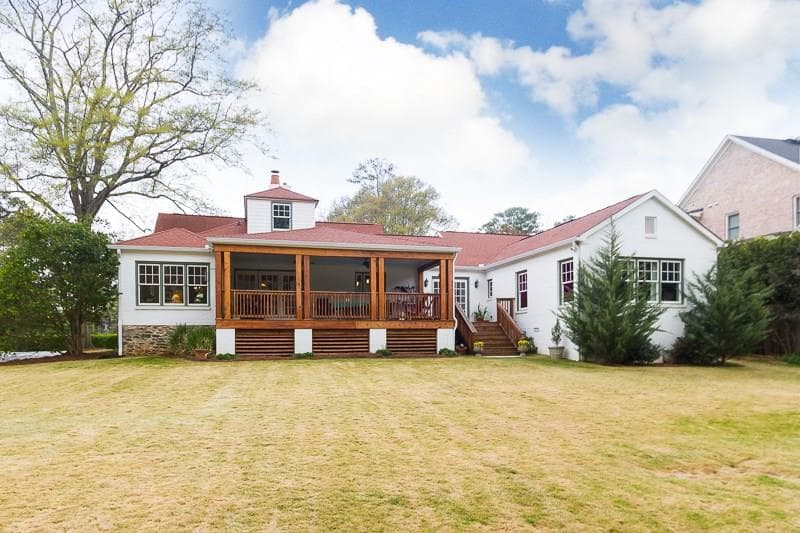 4 bedroom, 3,102 sq ft single family residence sold at 3979 N Ivy Road, Atlanta, GA 30342