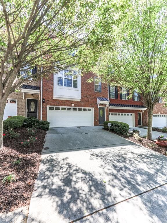 2856 Brandl Cove Court, Marietta, GA 30067 — most recent listing photo
