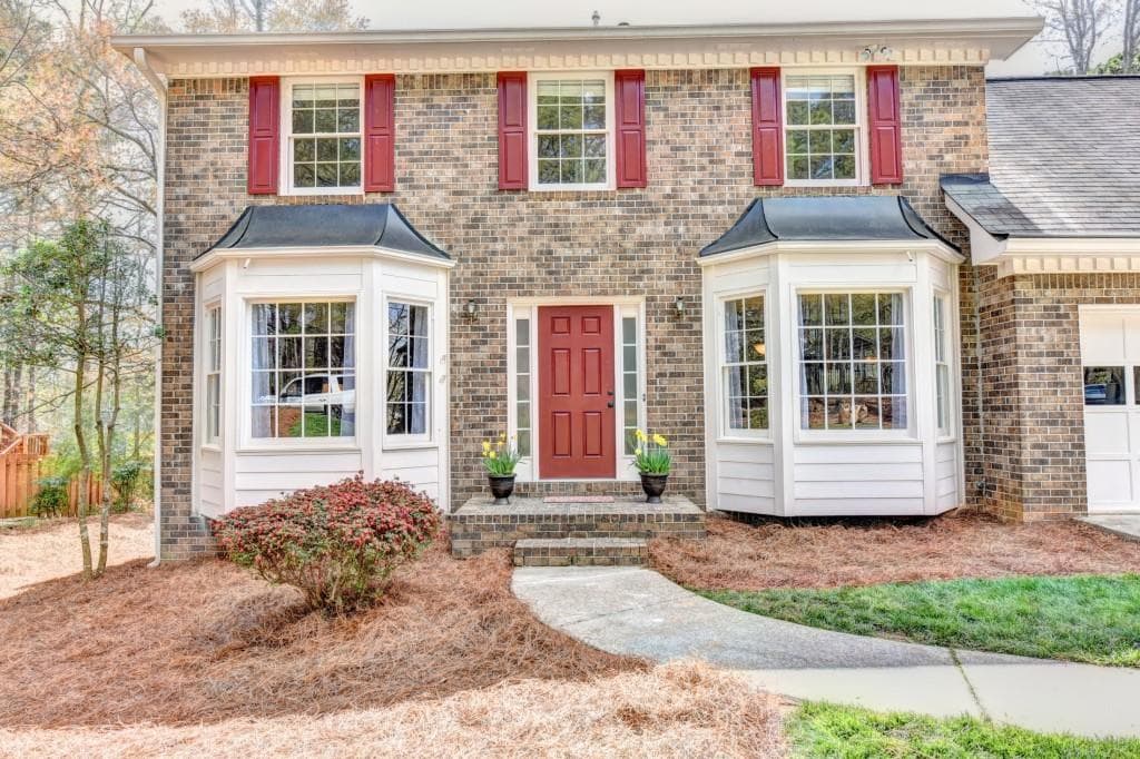 9127 Eves Circle, Roswell, GA 30076 — most recent listing photo