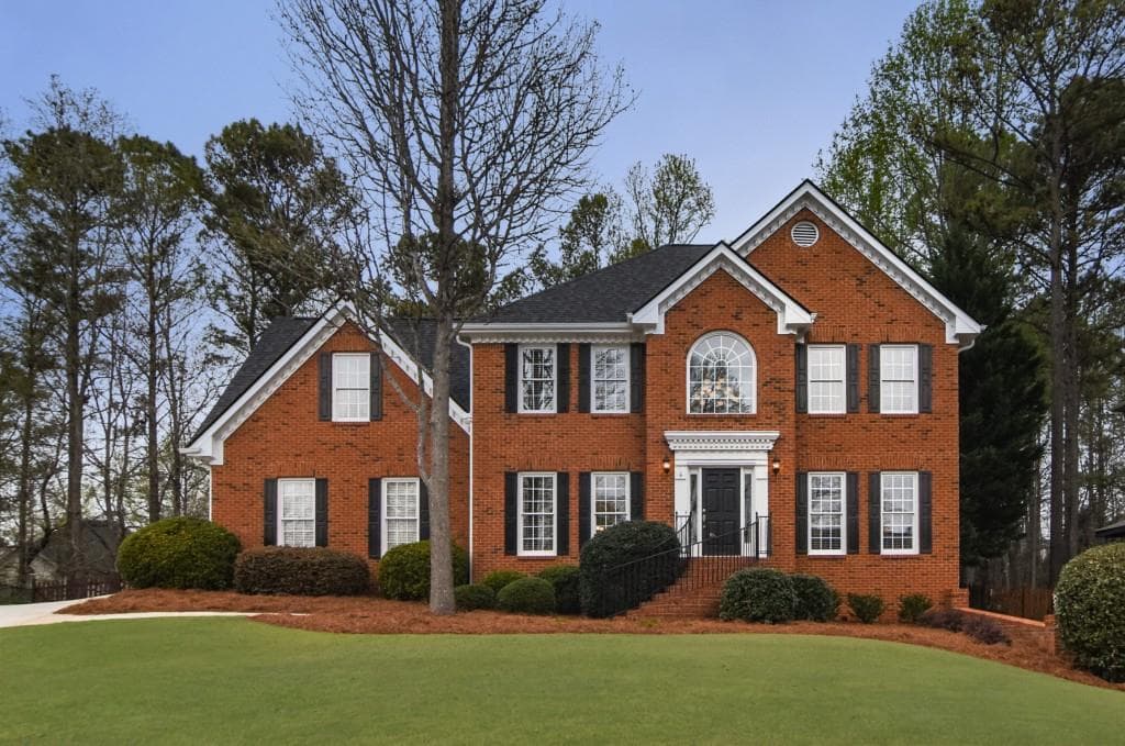 4 bedroom, 3,171 sq ft single family residence sold at 1335 Napier Close, Lawrenceville, GA 30044
