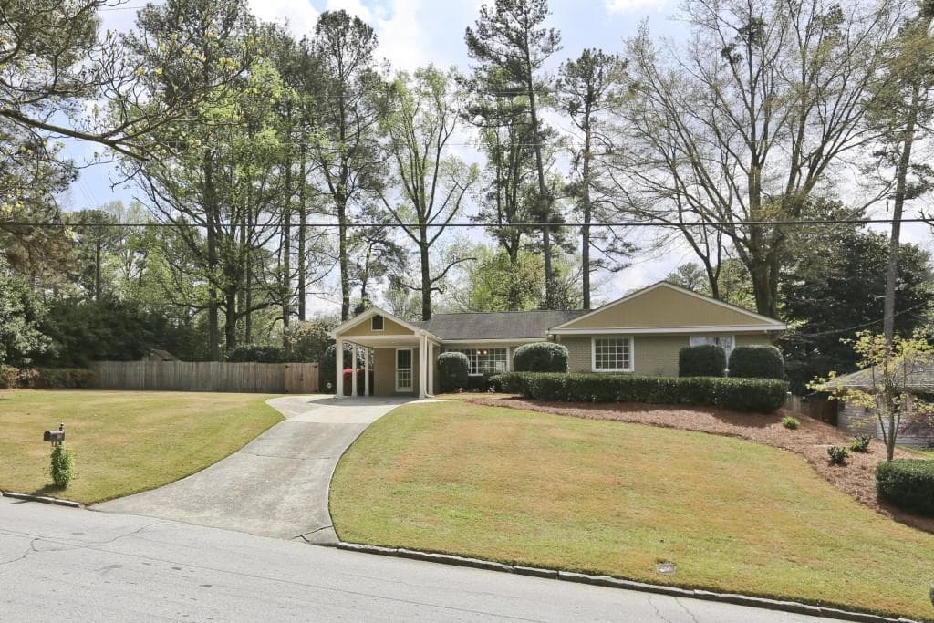 3 bedroom, 1,724 sq ft single family residence sold at 1243 Carol Lane, Atlanta, GA 30306
