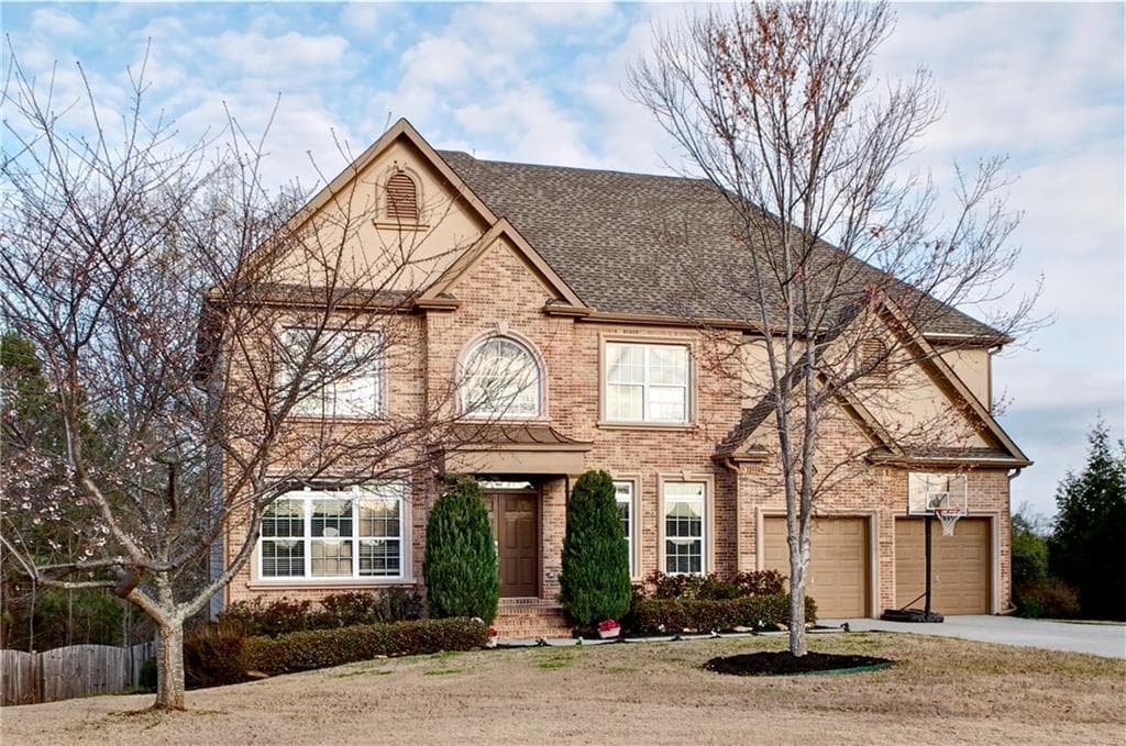 6 bedroom, 4,421 sq ft single family residence sold at 184 Bradshaw Park Drive, Woodstock, GA 30188