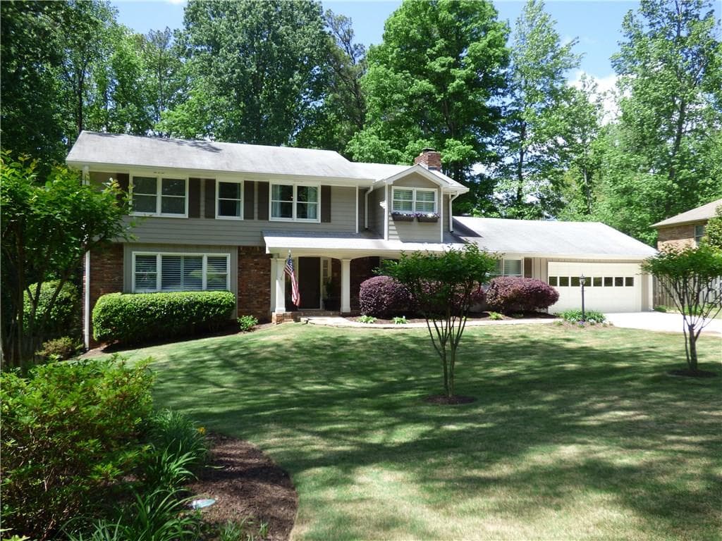 5 bedroom, 3,292 sq ft single family residence sold at 2476 Caladium Drive, Atlanta, GA 30345