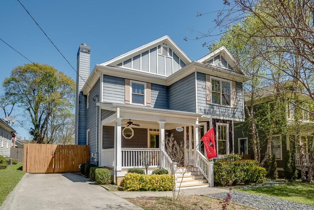 4 bedroom, 2,093 sq ft single family residence sold at 1293 Mercer Avenue, East Point, GA 30344