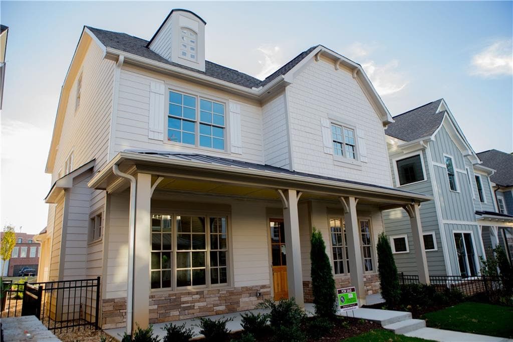 5 bedroom, 2,747 sq ft single family residence sold at 1913 Red Eagle Walk, Atlanta, GA 30318