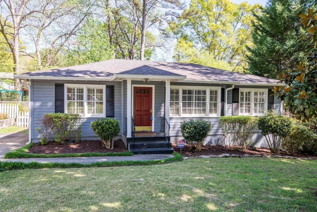 3 bedroom single family residence sold at 1707 Bristol Drive, Atlanta, GA 30329