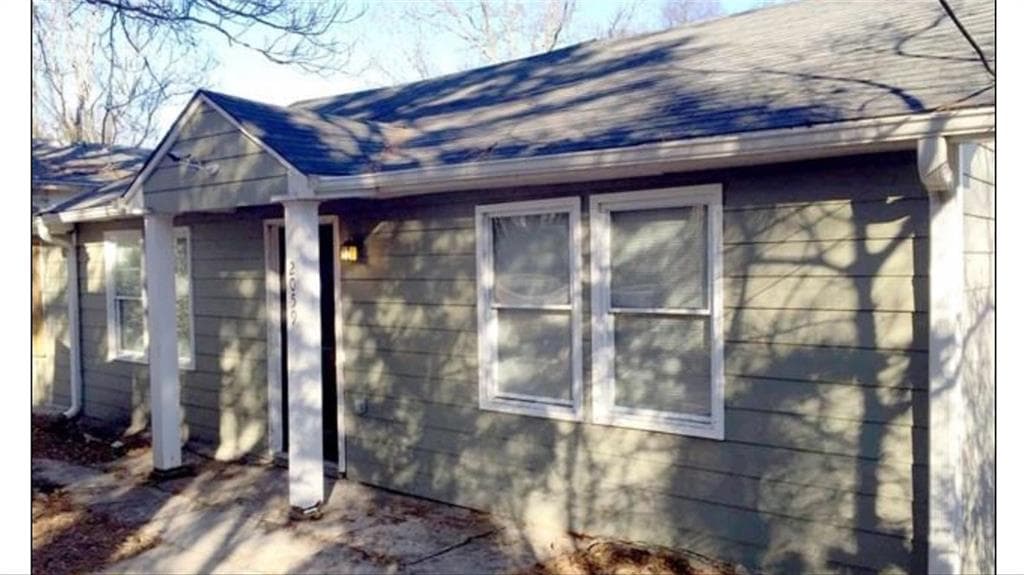 3 bedroom, 1,000 sq ft single family residence sold at 2059 Morehouse Drive, Atlanta, GA 30314