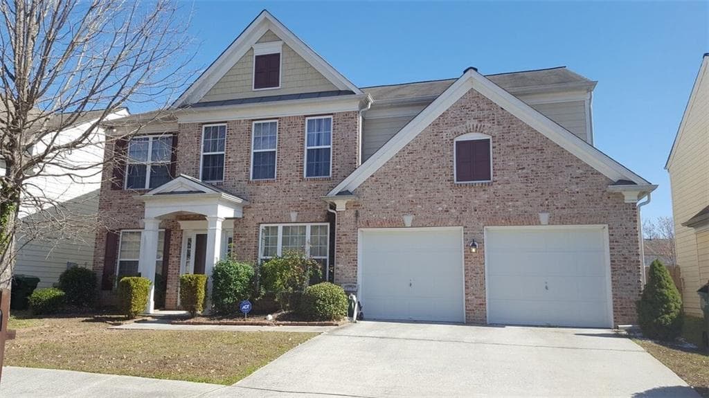 4 bedroom, 2,325 sq ft single family residence sold at 3673 Ramsey Circle, Atlanta, GA 30331