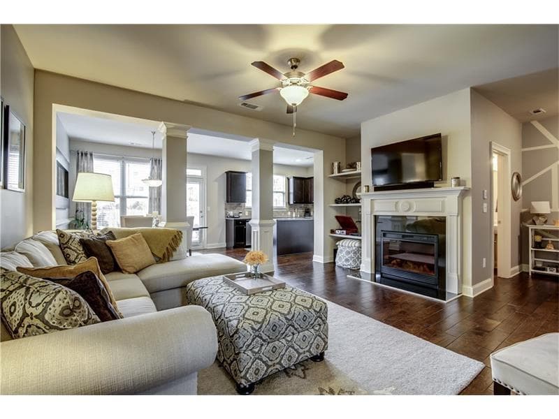 2406 Whiteoak Court, Smyrna, GA 30080 — most recent listing photo