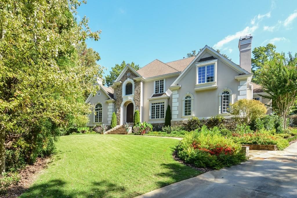 5 bedroom, 6,460 sq ft single family residence sold at 230 Sheridan Point Lane, Atlanta, GA 30342