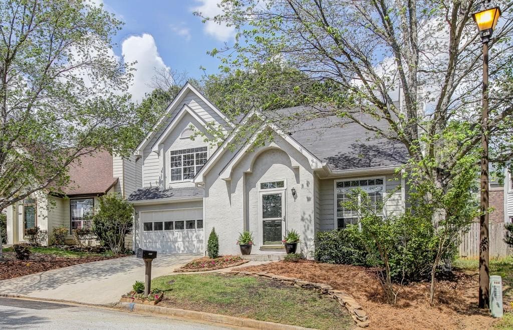 956 Ashbury Heights Court, Decatur, GA 30030 — most recent listing photo