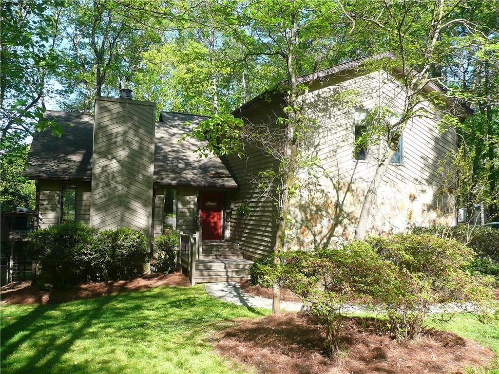 5815 Mcgowan Circle, Stone Mountain, GA 30087 — most recent listing photo