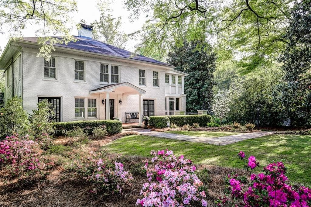 5 bedroom, 4,698 sq ft single family residence sold at 1463 Fairview Road, Atlanta, GA 30306