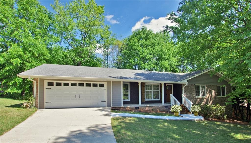 2652 Fleur de Lis Place, Dunwoody, GA 30360 — most recent listing photo
