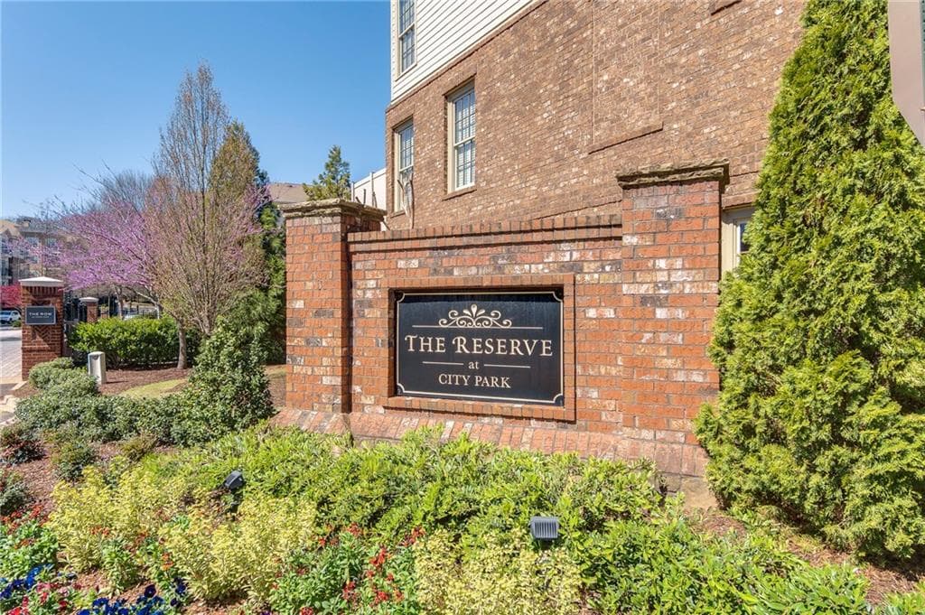 3 bedroom, 1,248 sq ft townhouse sold at 253 Goodson Way, Atlanta, GA 30309
