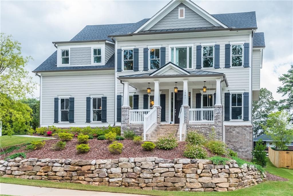 5 bedroom, 3,500 sq ft single family residence sold at 1561 Sophia Lane, Smyrna, GA 30082