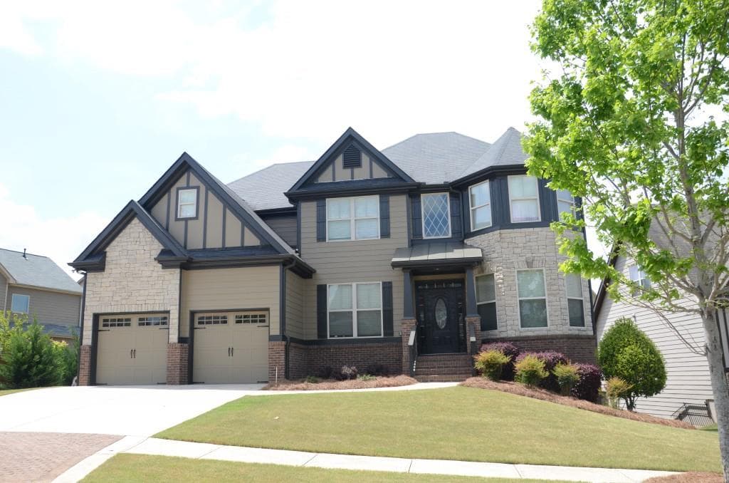 6 bedroom, 3,226 sq ft single family residence sold at 2308 Well Springs Drive, Buford, GA 30519