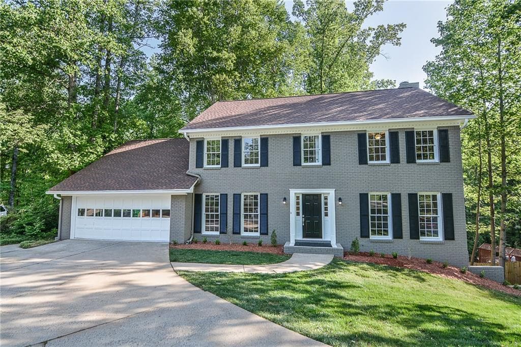 5667 Bunky Way, Dunwoody, GA 30338 — most recent listing photo