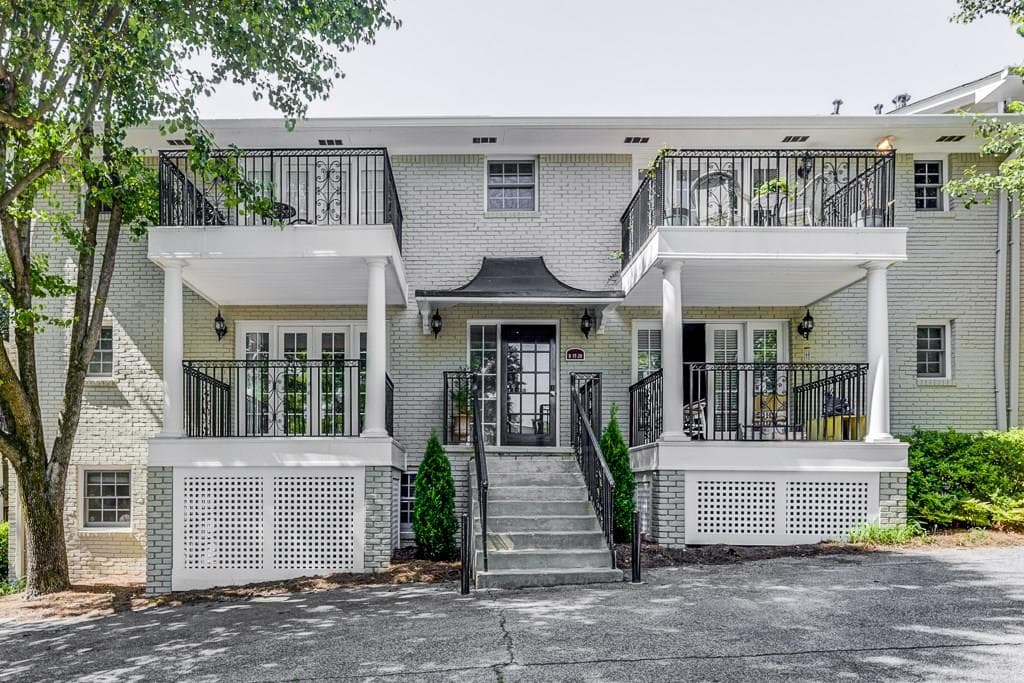 869 Briarcliff Road B17, Atlanta, GA 30306 — most recent listing photo