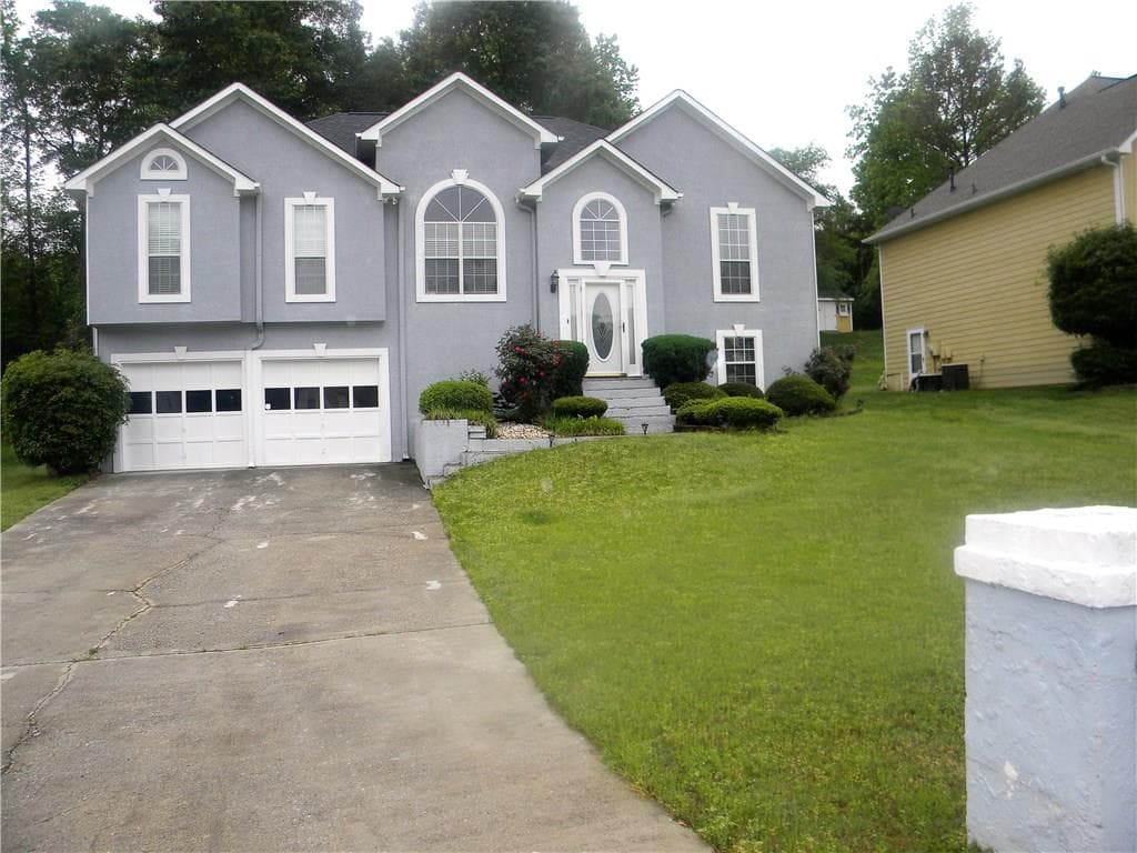 9394 Whaleys Lake Lane, Jonesboro, GA 30238 — most recent listing photo