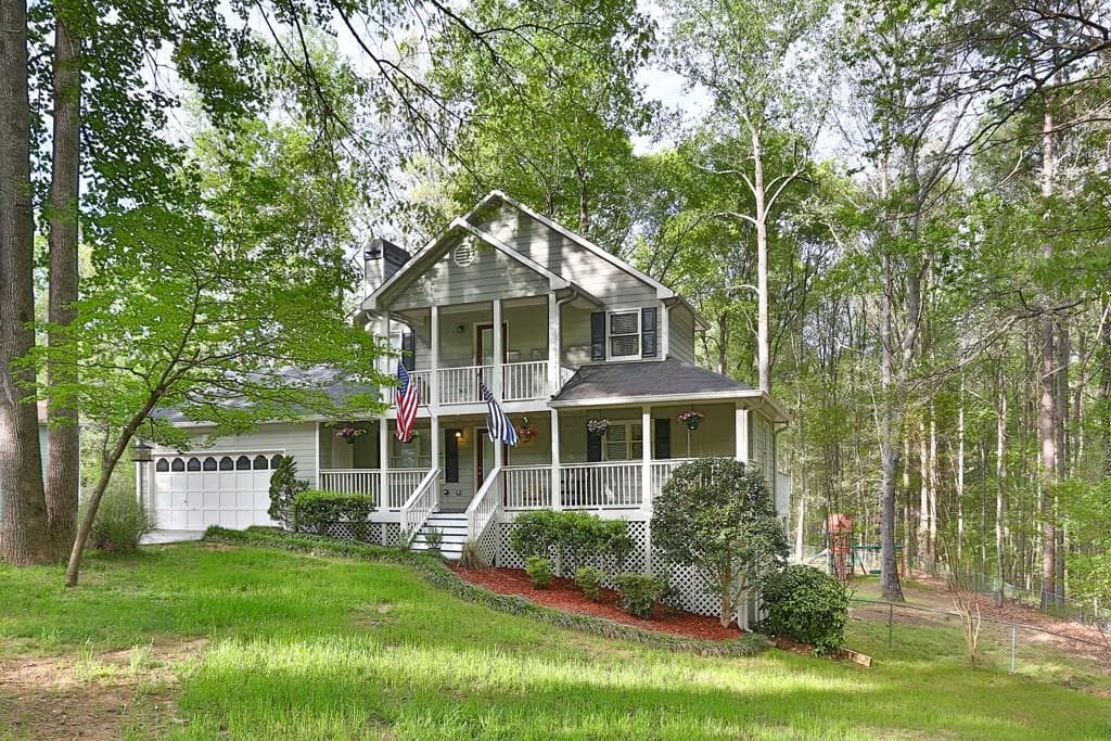 4 bedroom single family residence sold at 1320 Center Drive, Auburn, GA 30011