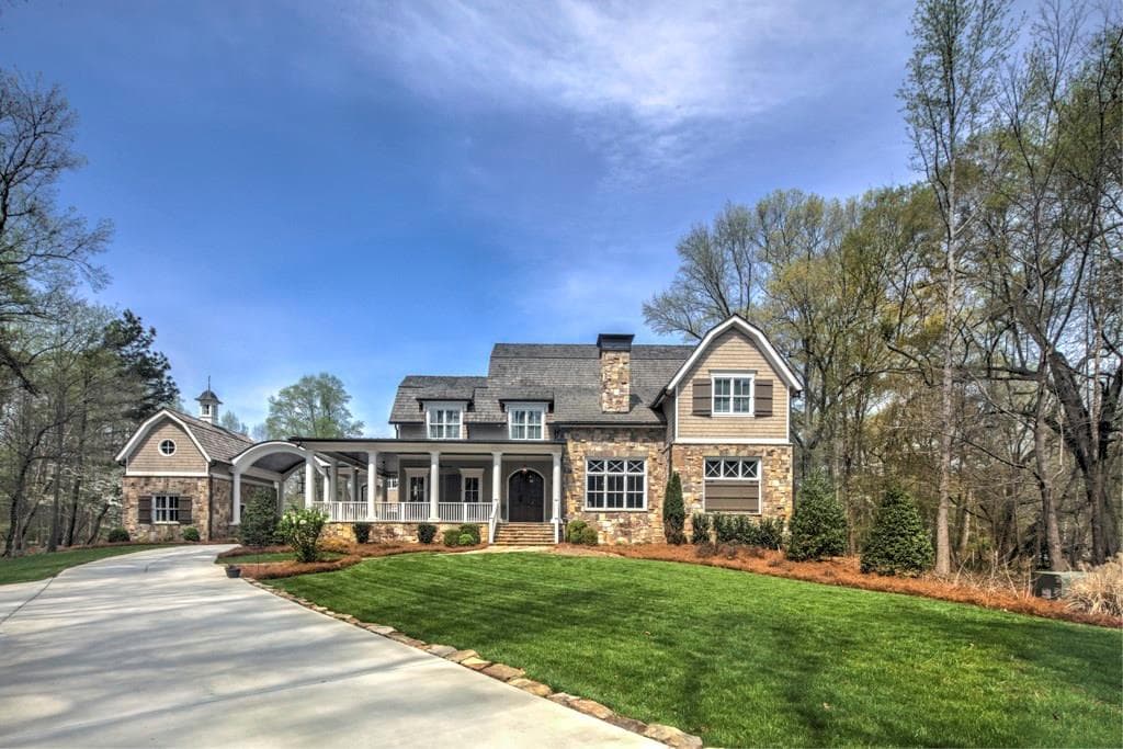 2140 Clay Drive, Sandy Springs, GA 30350 — most recent listing photo