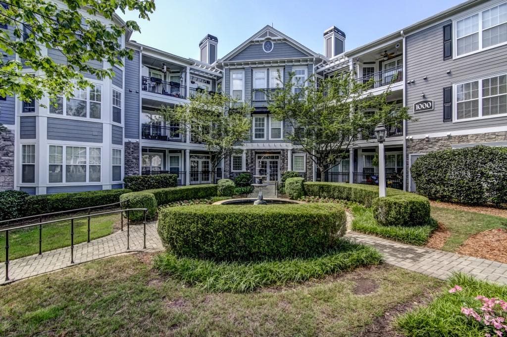 2 bedroom, 1,384 sq ft condominium sold at 4100 Paces Walk 1203, Atlanta, GA 30339