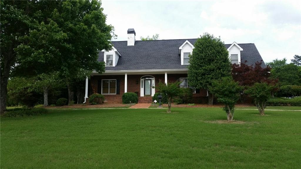 1926 Jesse Cronic Road, Braselton, GA 30517 — most recent listing photo