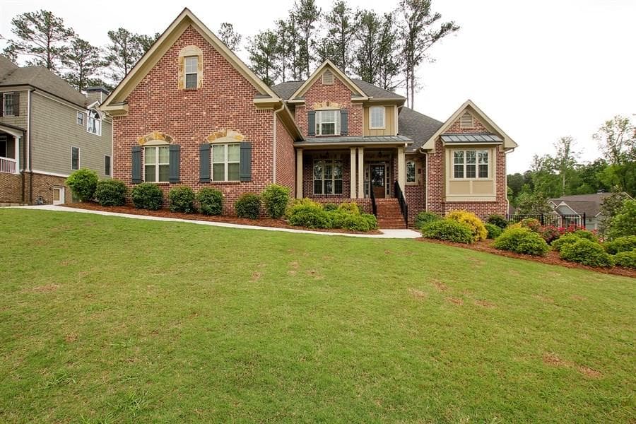 5 bedroom, 3,155 sq ft single family residence sold at 6306 FARMVIEW Drive, Acworth, GA 30101