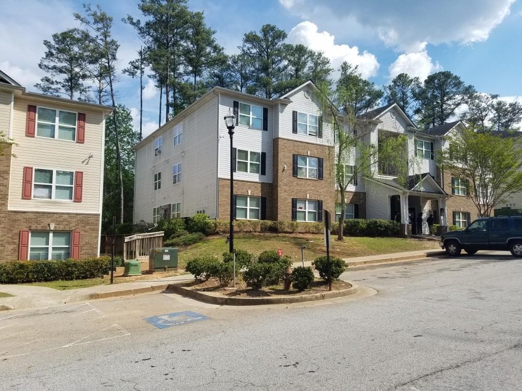 3304 Fairington Village Drive, Lithonia, GA 30038 — most recent listing photo